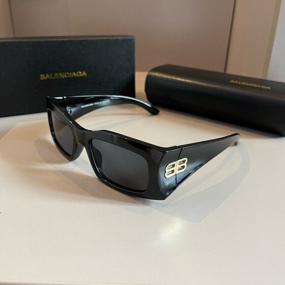 Balenciaga Women\'s Black Sunglasses main image 5